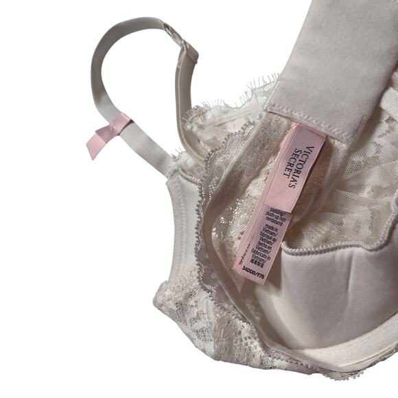 Victoria's Secret Wicked Twinkle Strap Unlined Lace Balconette Bra Size 34DDD - Picture 3 of 4